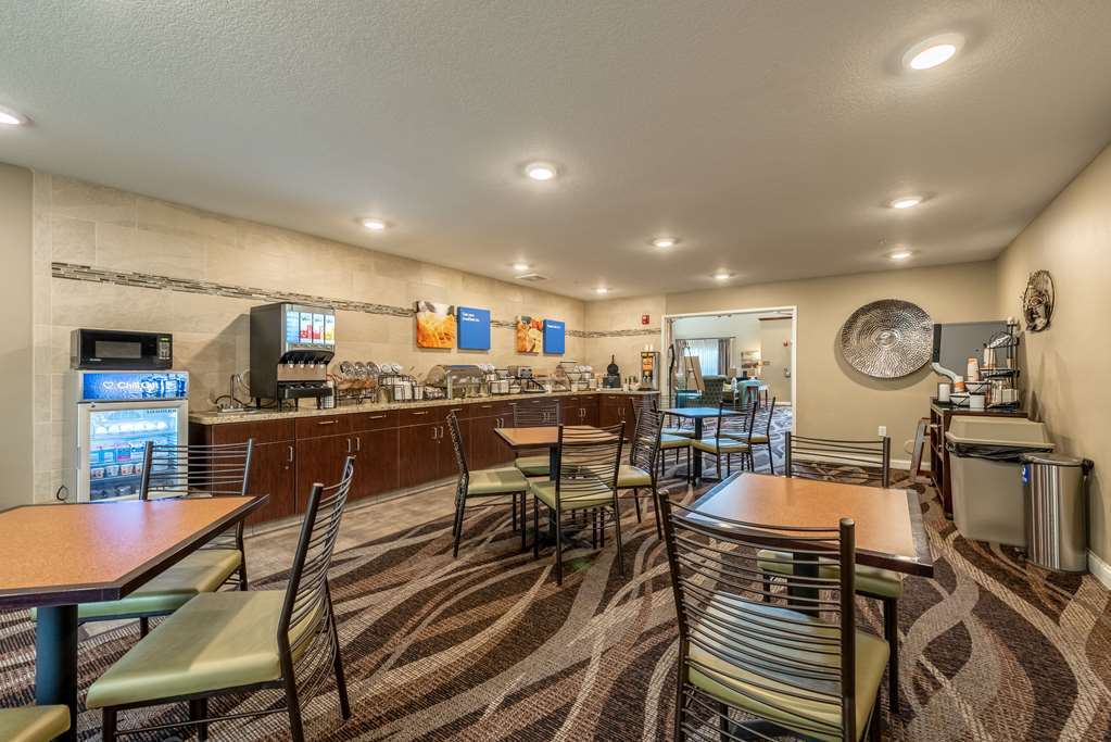 Comfort Inn & Suites - Chisago City Restaurant photo